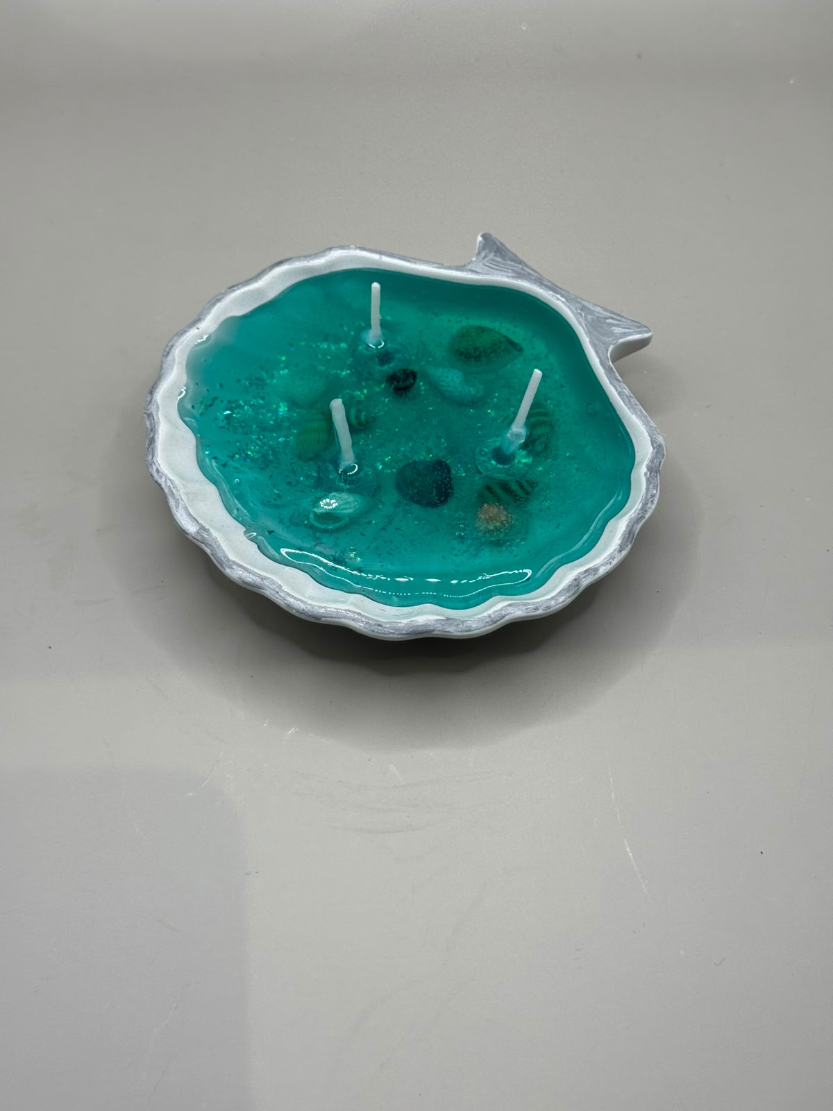 Scented shell candle