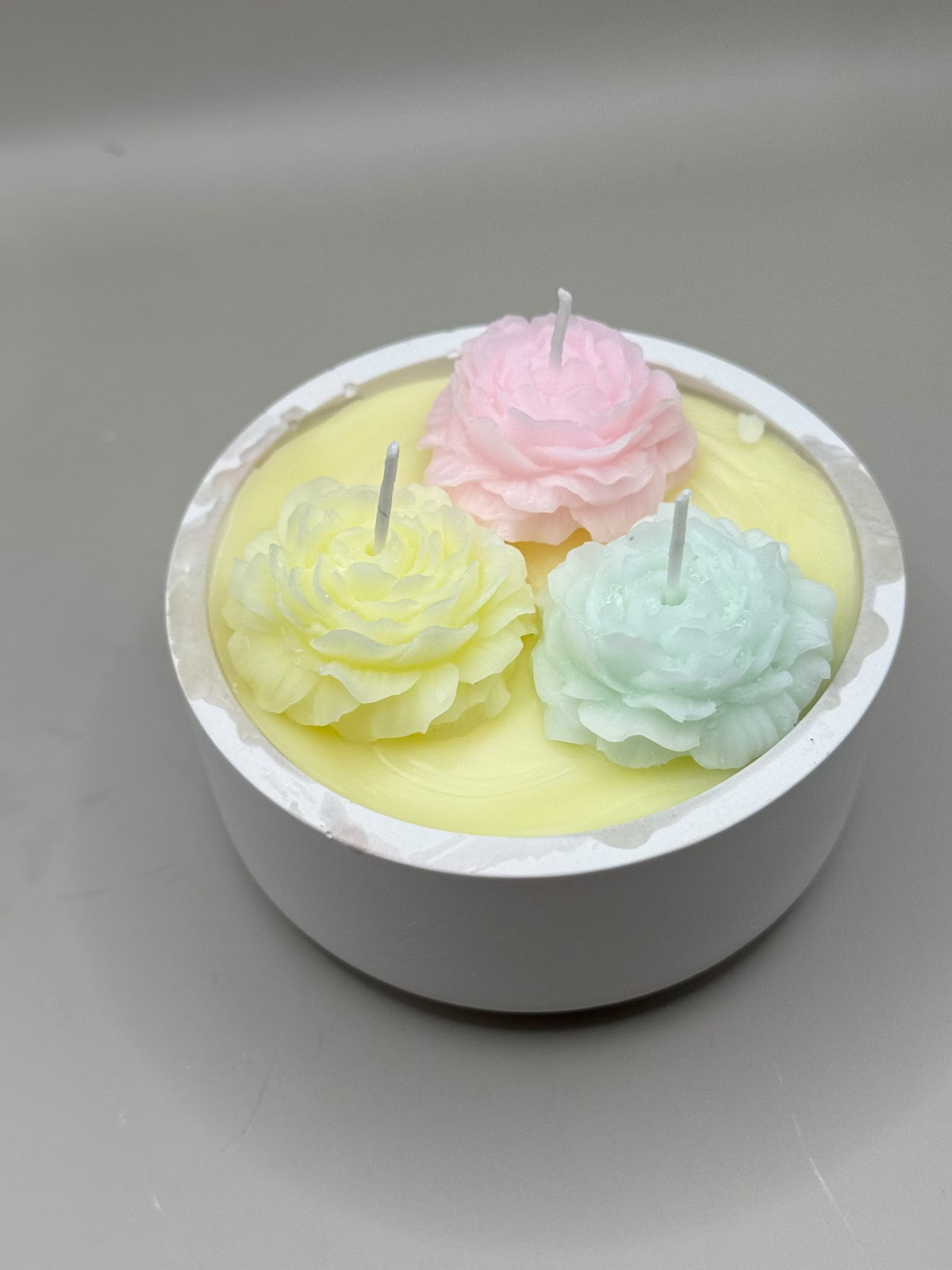 Scented bowl candles