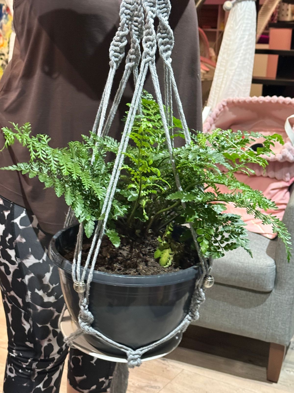 Macrame plant hanger